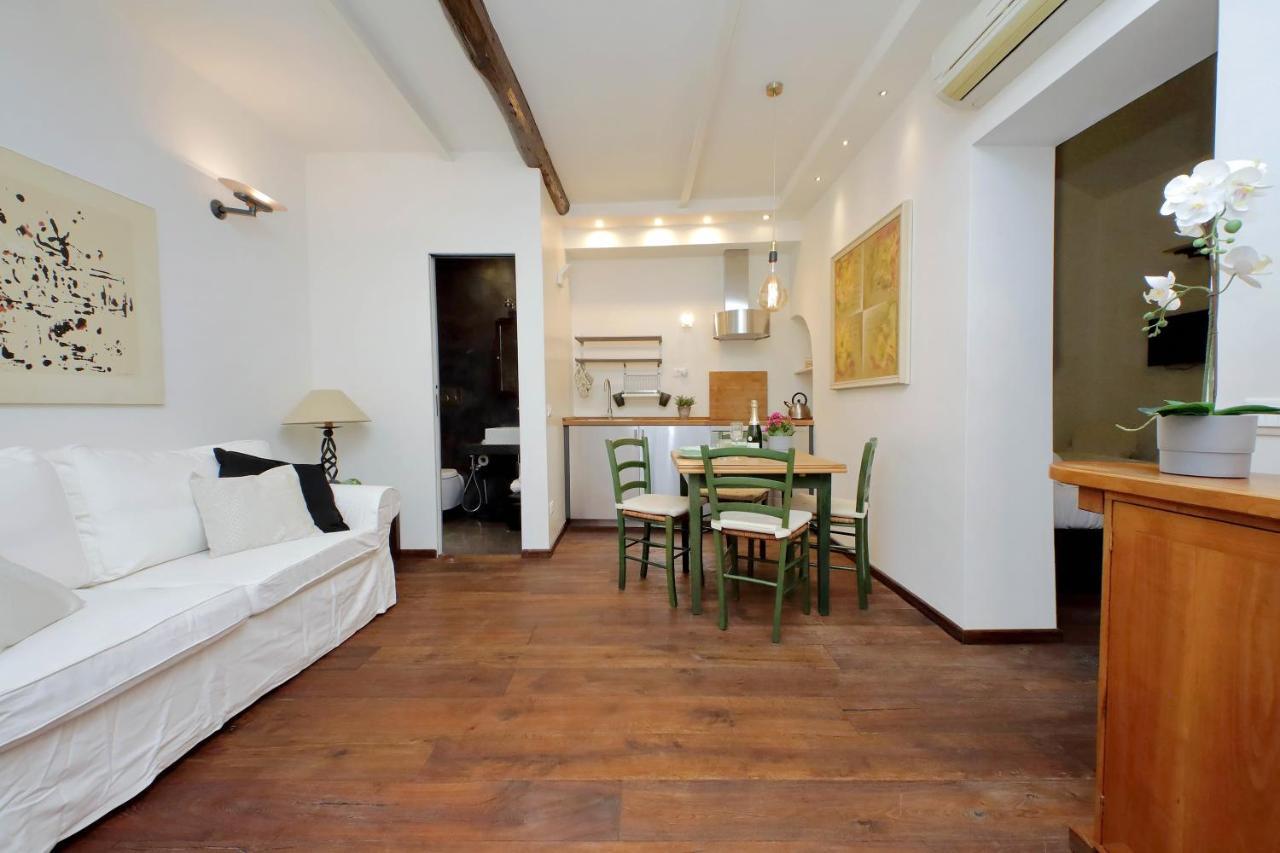 Ych-Pretty Flat Close Pantheon Roma Dış mekan fotoğraf